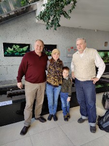 � ���� ������