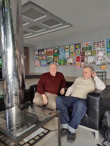 � ���� ������